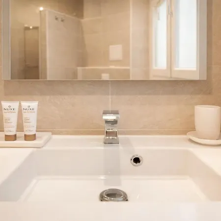 Fabulous Near Pantheon Paris